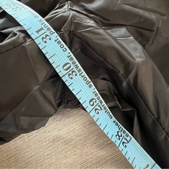 Offline by aerie Water resistant snow pants Ladies size xs black - Picture 12 of 13